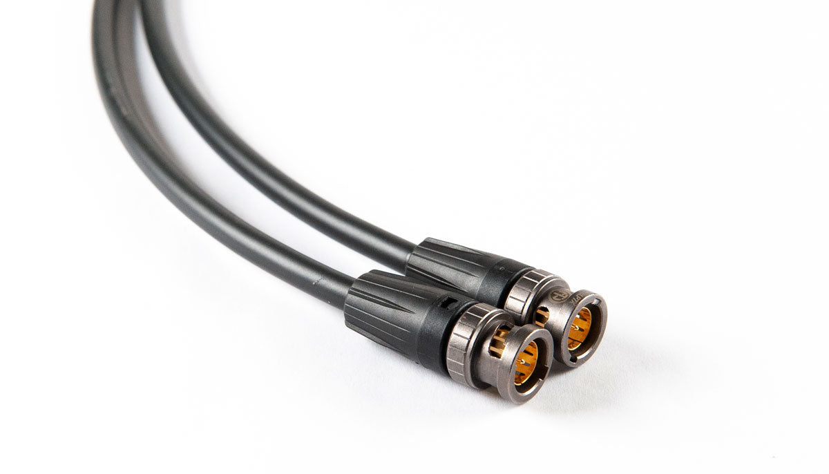 Canare HD-SDI BNC to BNC video cable - 30 metre - showing connections